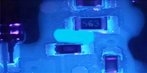 電路板三防漆,電路板三防漆涂覆注意事項,電路板三防漆發(fā)白原因